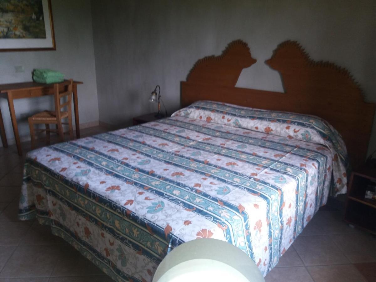 B&B La Civetta Ponzone Bagian luar foto